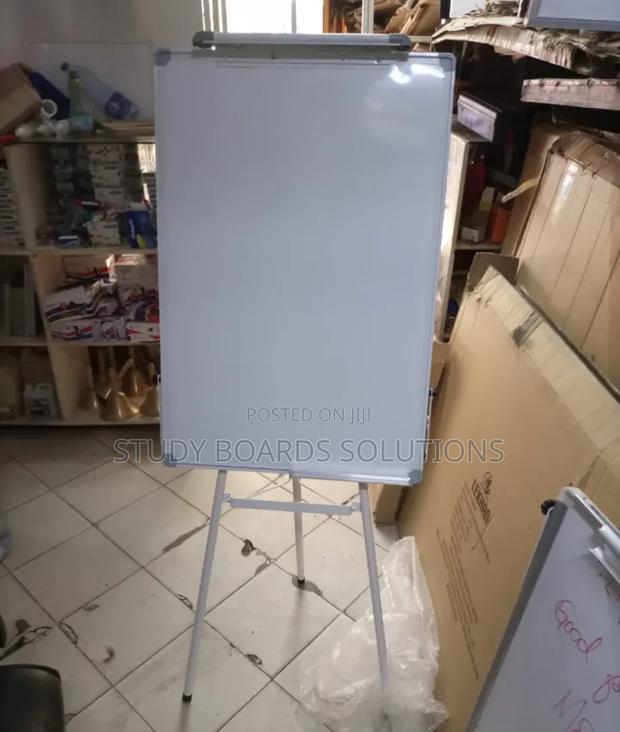 Office Freestanding Presentation 3ftx2ft Board/Flip Chart Stand