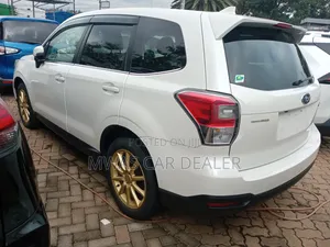 Subaru Forester 2018 White