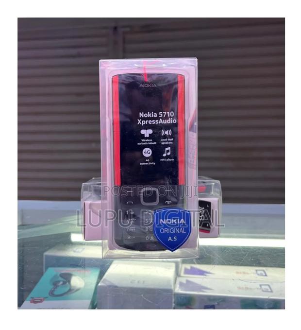 New Nokia 5710 XpressAudio Black