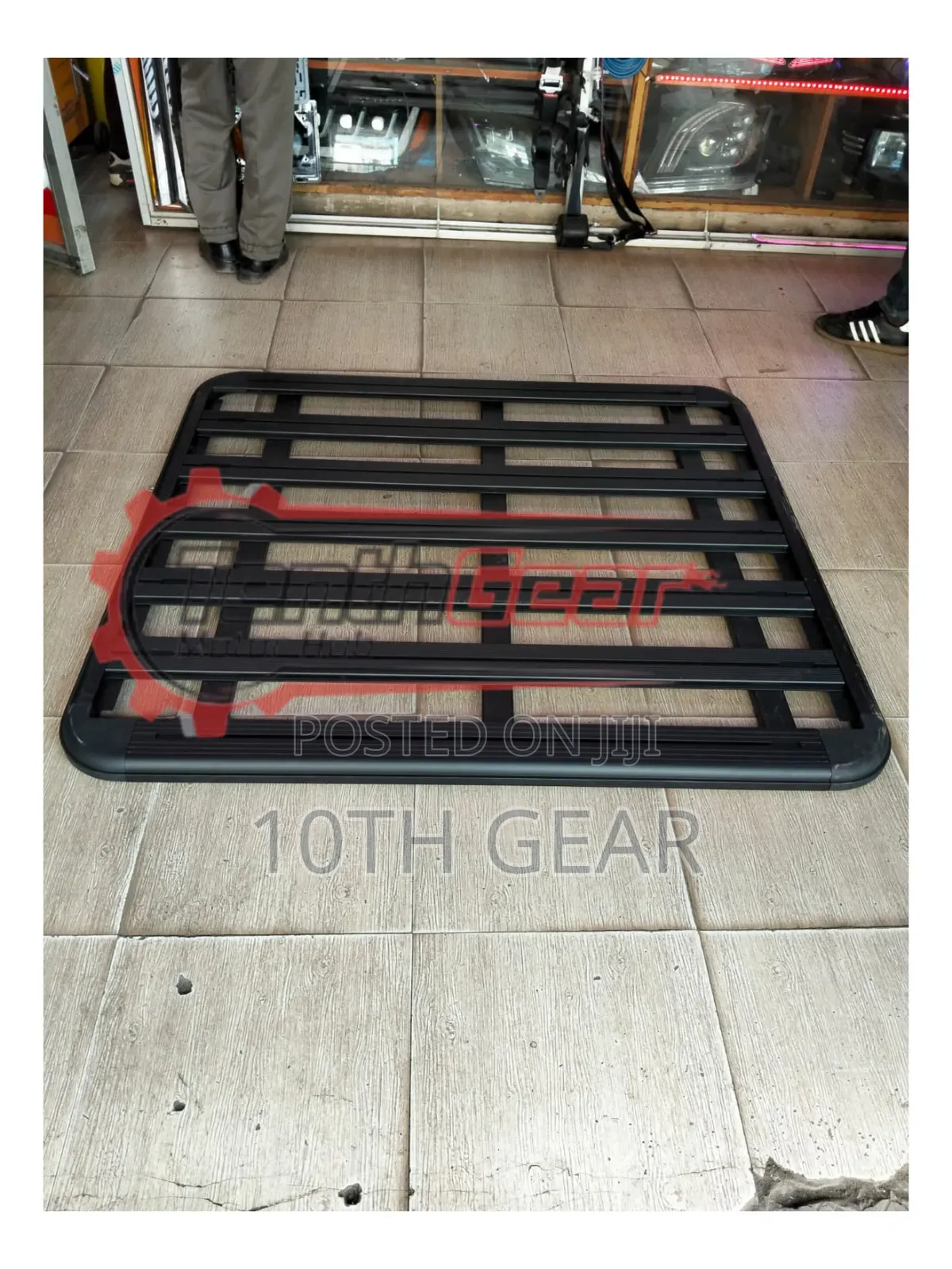 Universal Roof Carrier Black