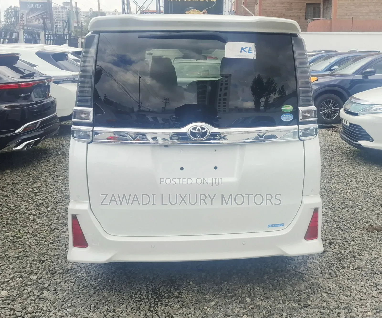 Toyota Voxy 2019 White