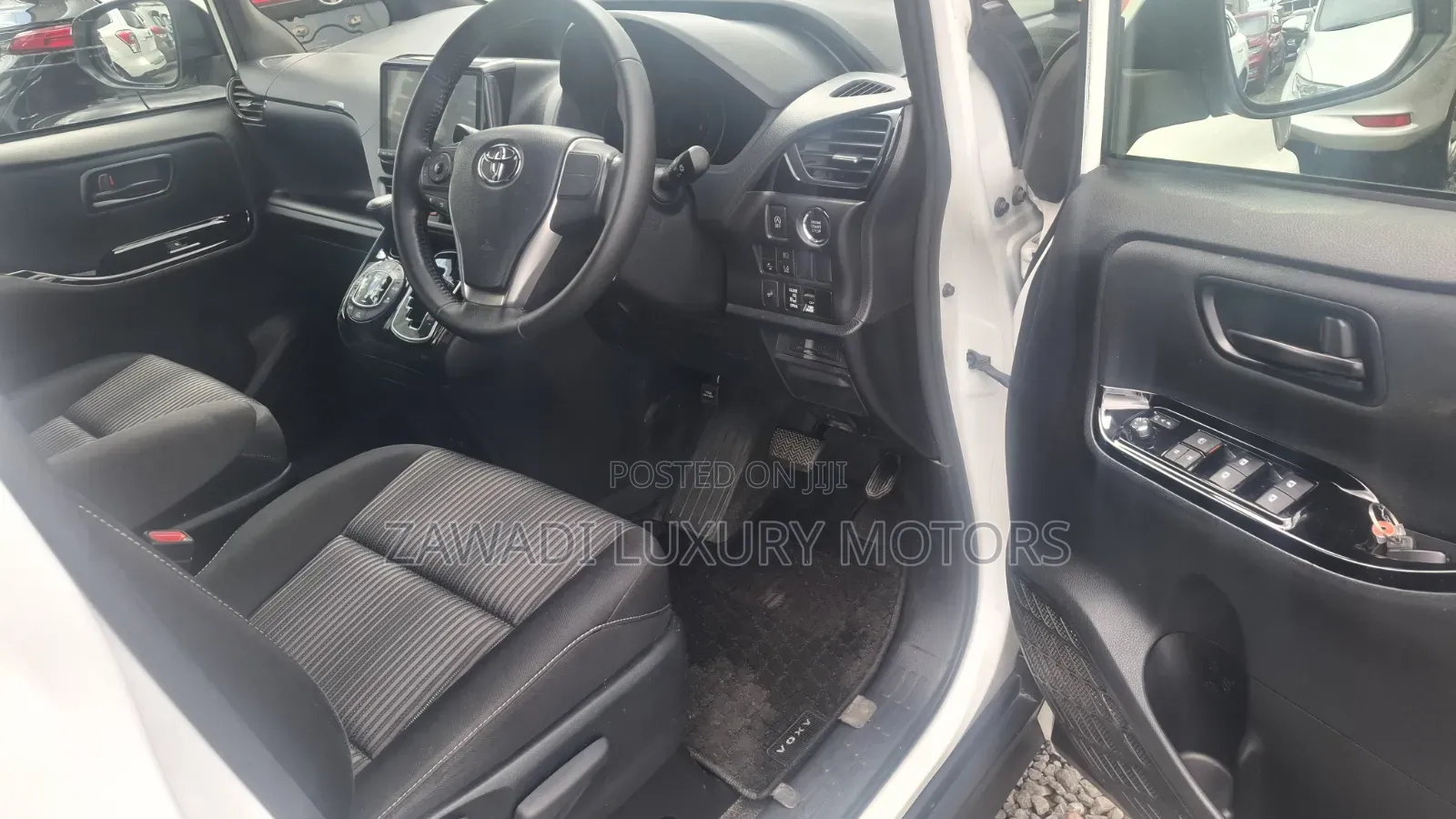 Toyota Voxy 2019 White