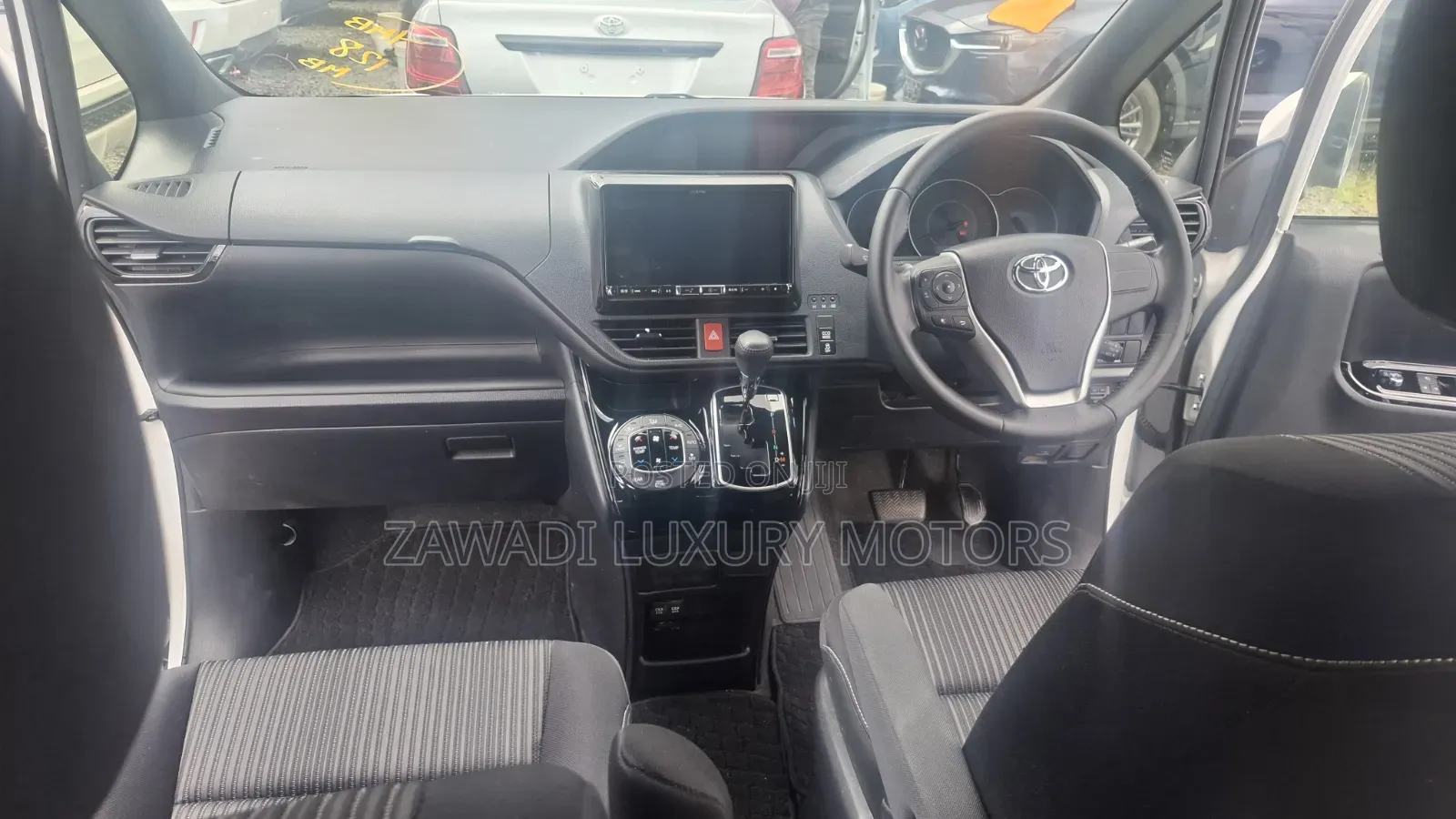 Toyota Voxy 2019 White