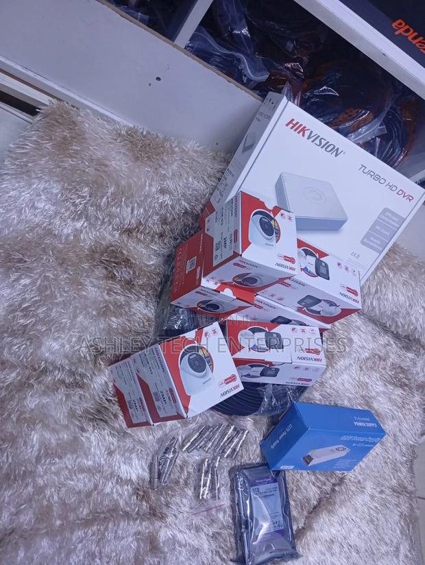 New Generation Hikvision 8 Channel CCTV Kit 7 Camera - main view