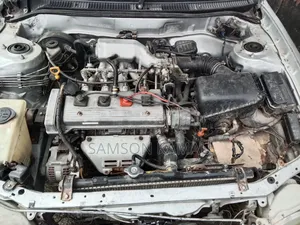 Toyota Corolla 1999 Silver