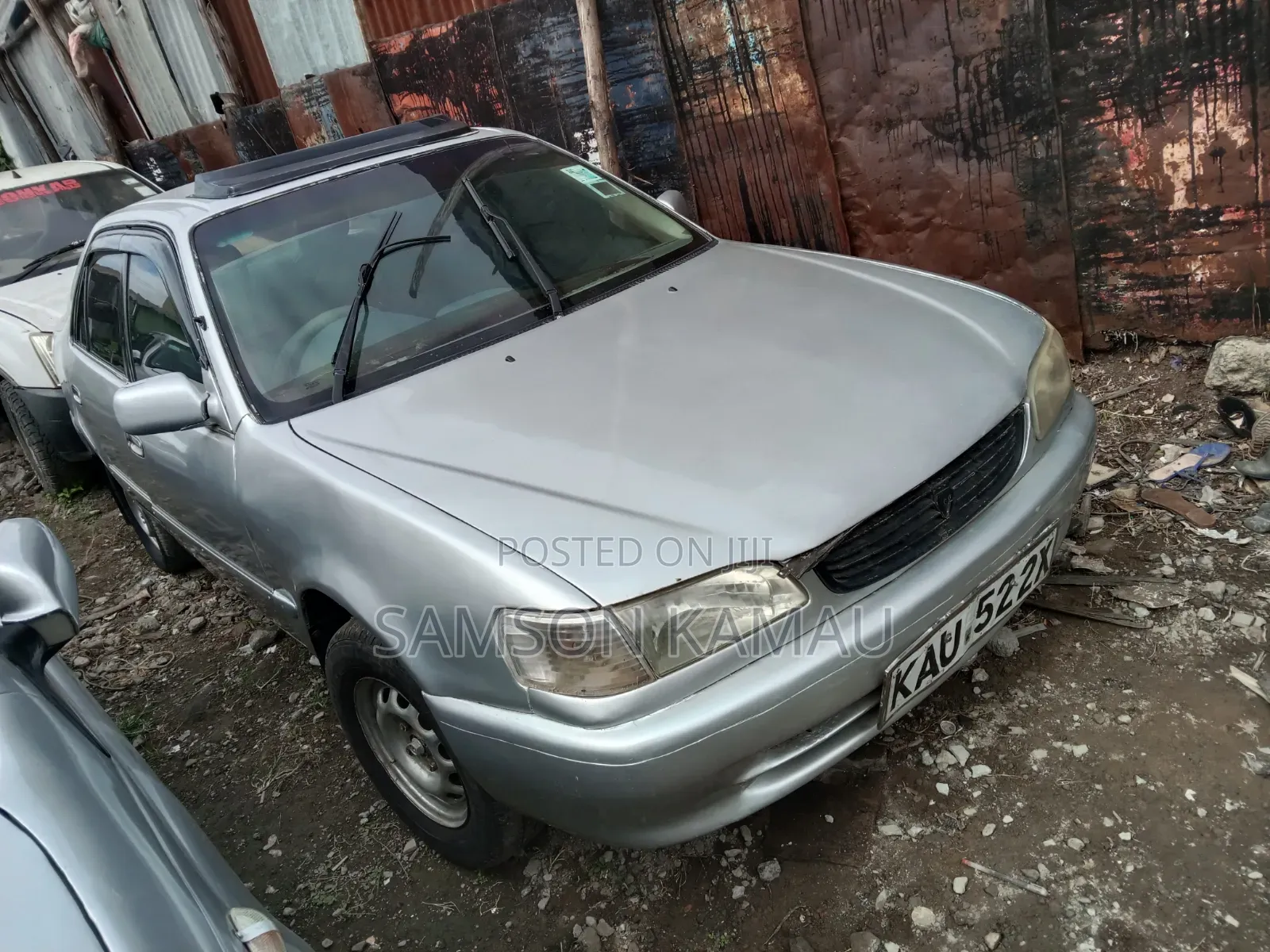 Toyota Corolla 1999 Silver