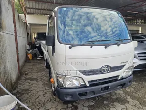 Toyota Dyna9