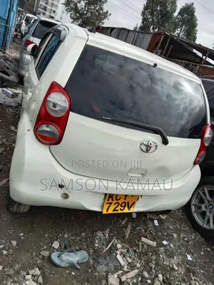 Toyota Passo 2012 White
