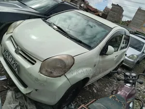 Toyota Passo 2012 White