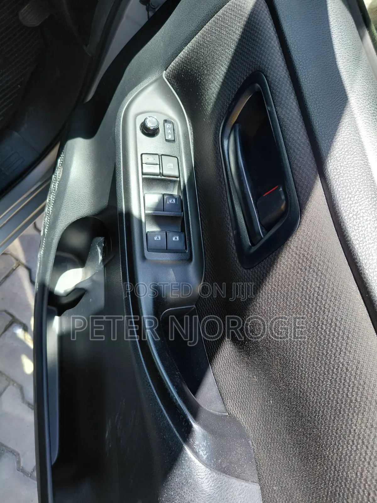 Toyota Noah 2019 Silver