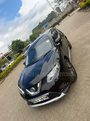 Nissan X-Trail 2.0 Petrol FWD 2015 Black