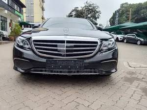 Mercedes-Benz E400 2017 Black