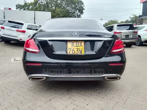 Mercedes-Benz E400 2017 Black