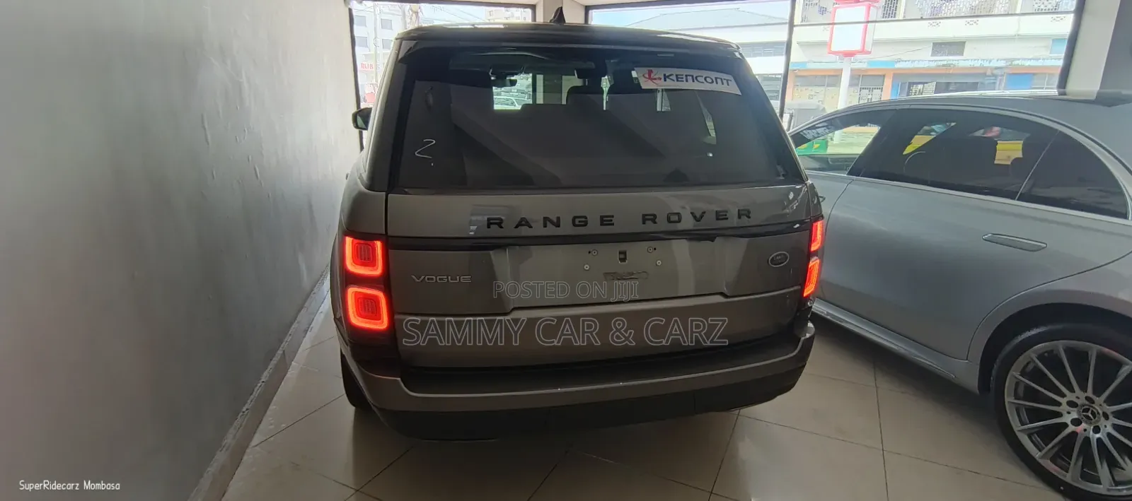 Land Rover Range Rover Vogue 2020 Gray