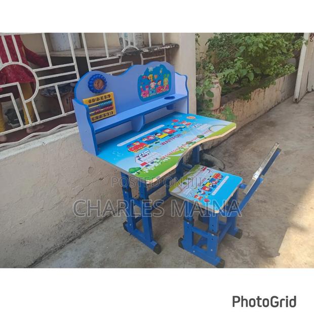 Kids Study Table
