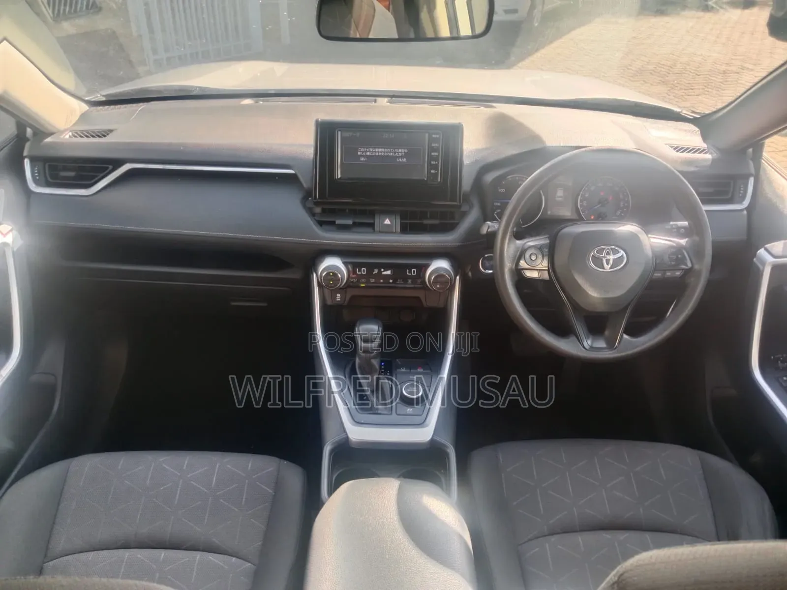 Toyota RAV4 Hybrid 2020 Silver