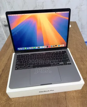 Laptop Apple MacBook Pro 2020 M1 16GB Apple M1 SSD 512GB