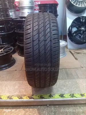 Zextour Premium Ls688 225/45r18 Ultra High Performance Tire