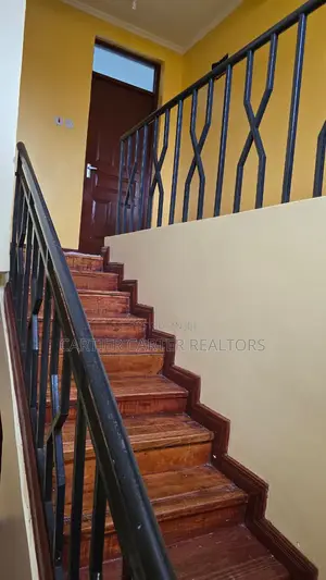 4bdrm Mansion in Lukenya for sale