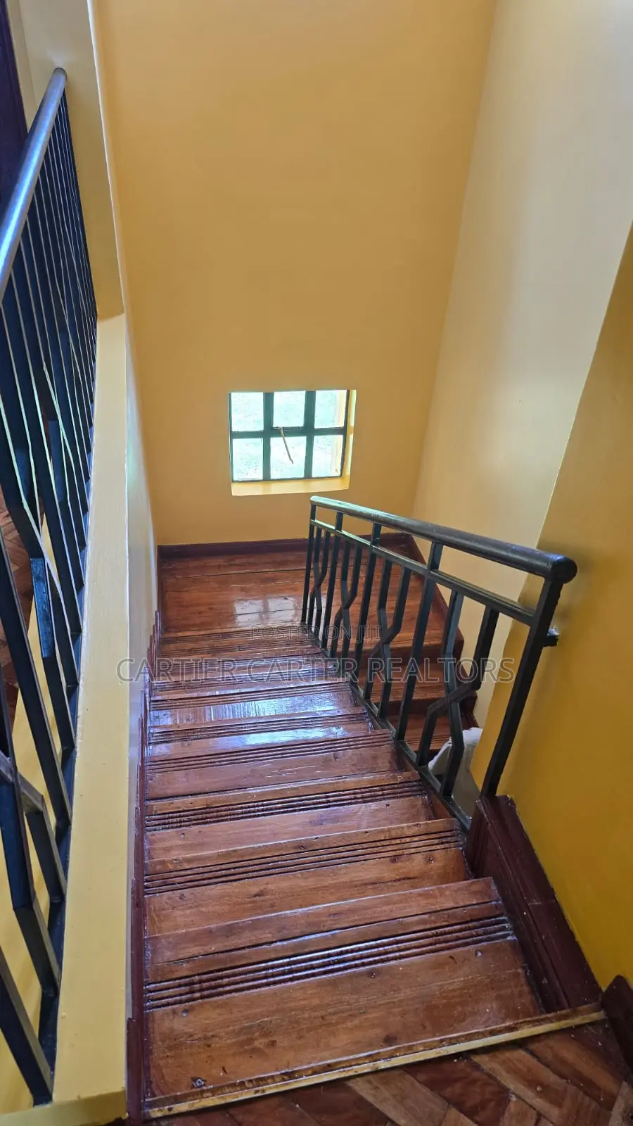 4bdrm Mansion in Lukenya for sale