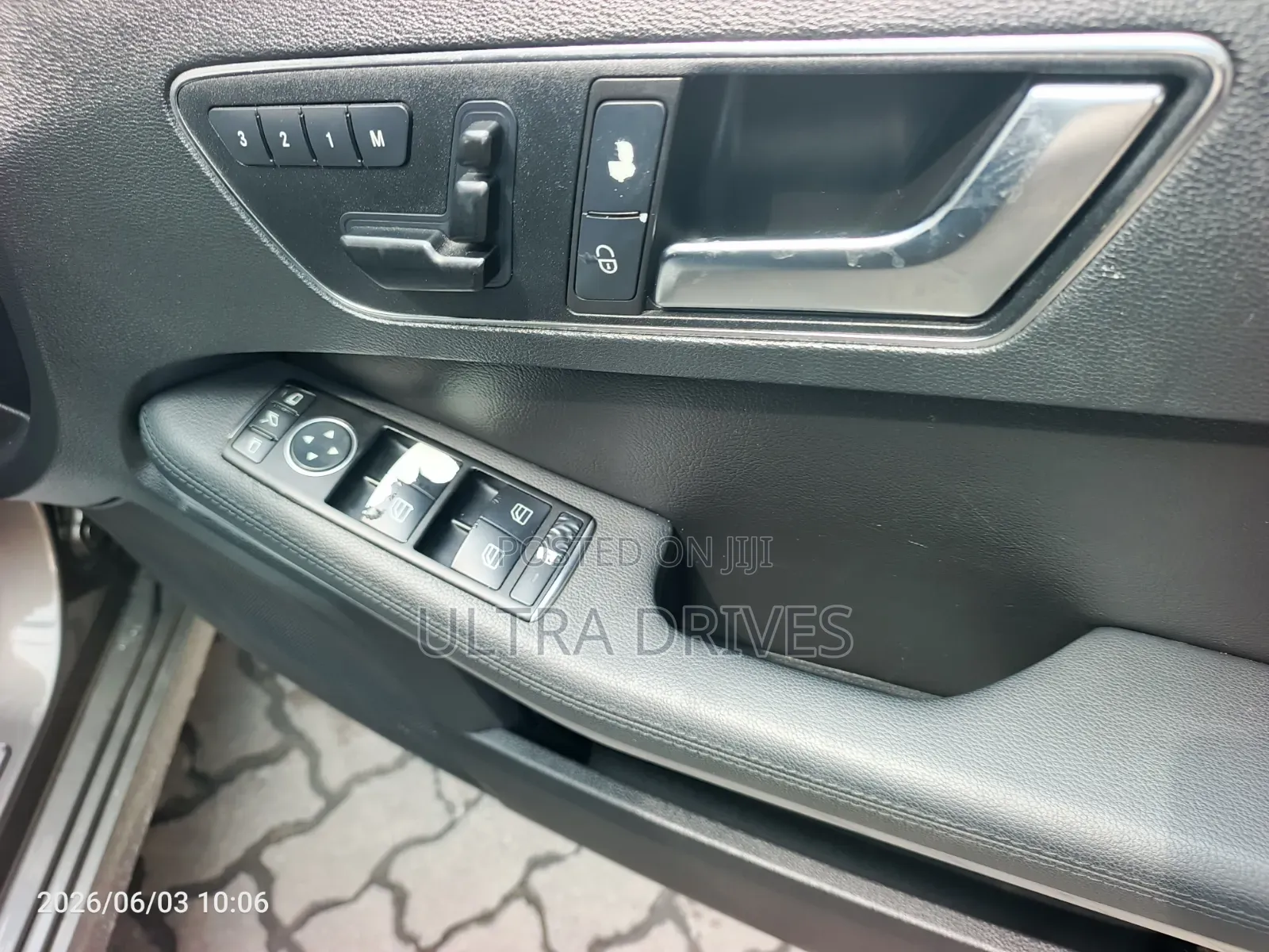 Mercedes-Benz E250 2013 Brown
