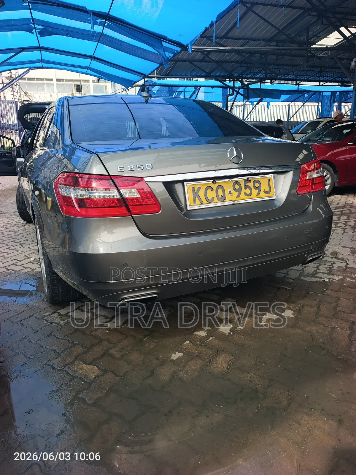 Mercedes-Benz E250 2013 Brown