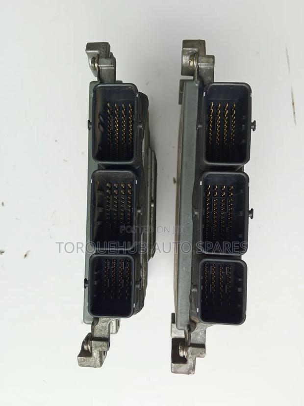 Nissan Serena/Mr20 Engine Computer - thumbnail 3