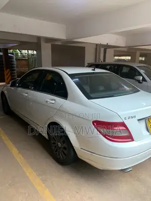 Mercedes-Benz C250 2008 White