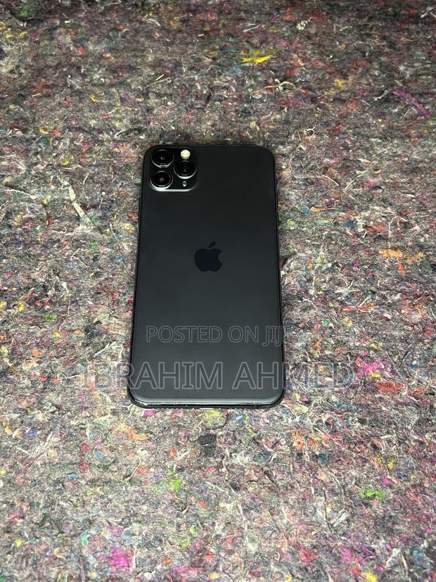 Apple iPhone 11 Pro Max 64 GB Black