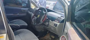 Toyota Noah 2007 Silver