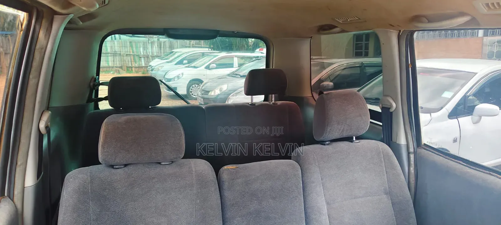 Toyota Noah 2007 Silver