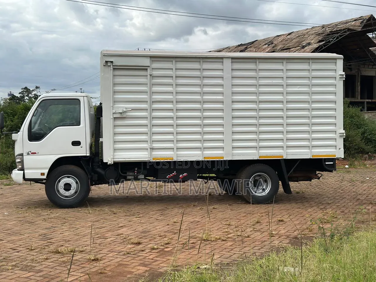 NPR Lorry Isuzu