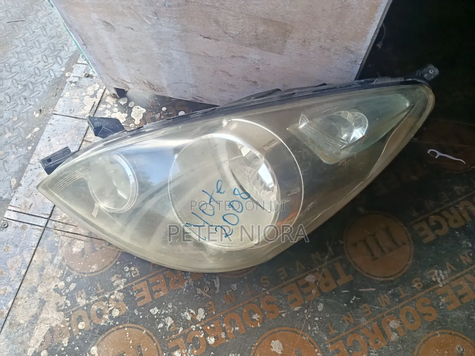 Note 2008 Zenon Headlights