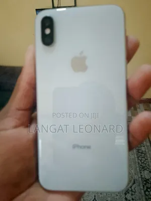 Apple iPhone XS 64 GB Silver
