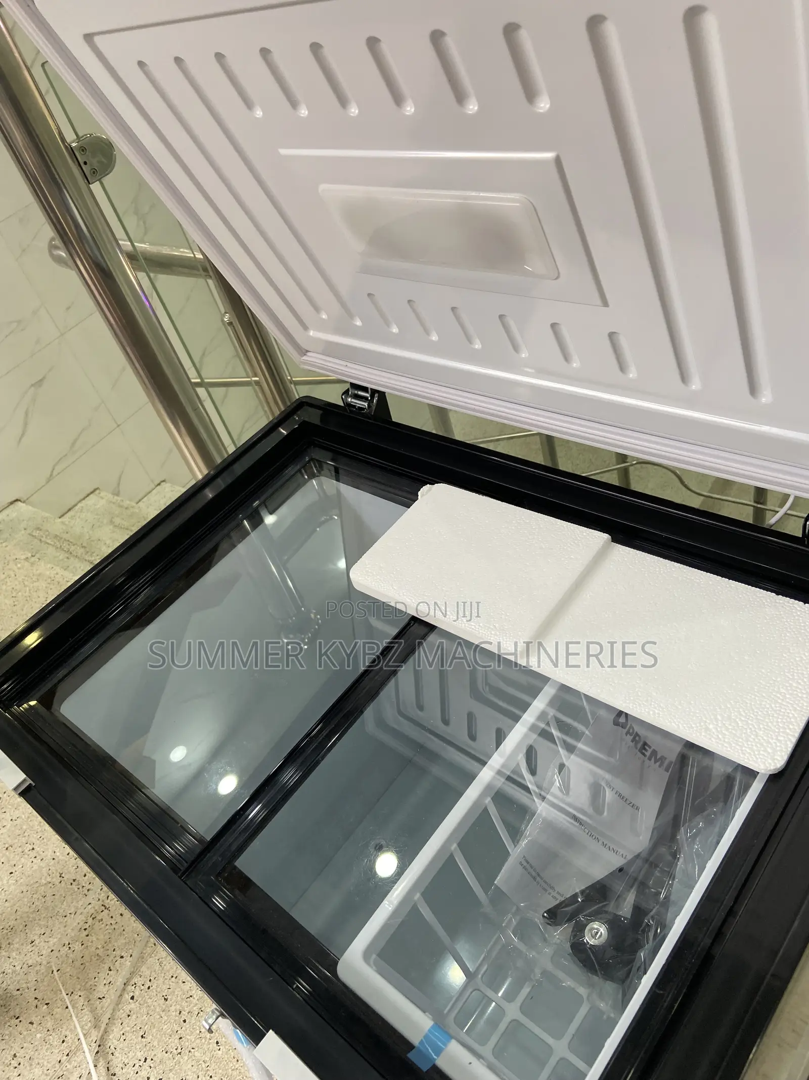 Premier Chest Freezer 150 Litres