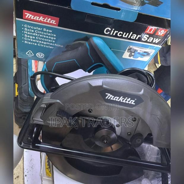 Makita 9” Circular Saw