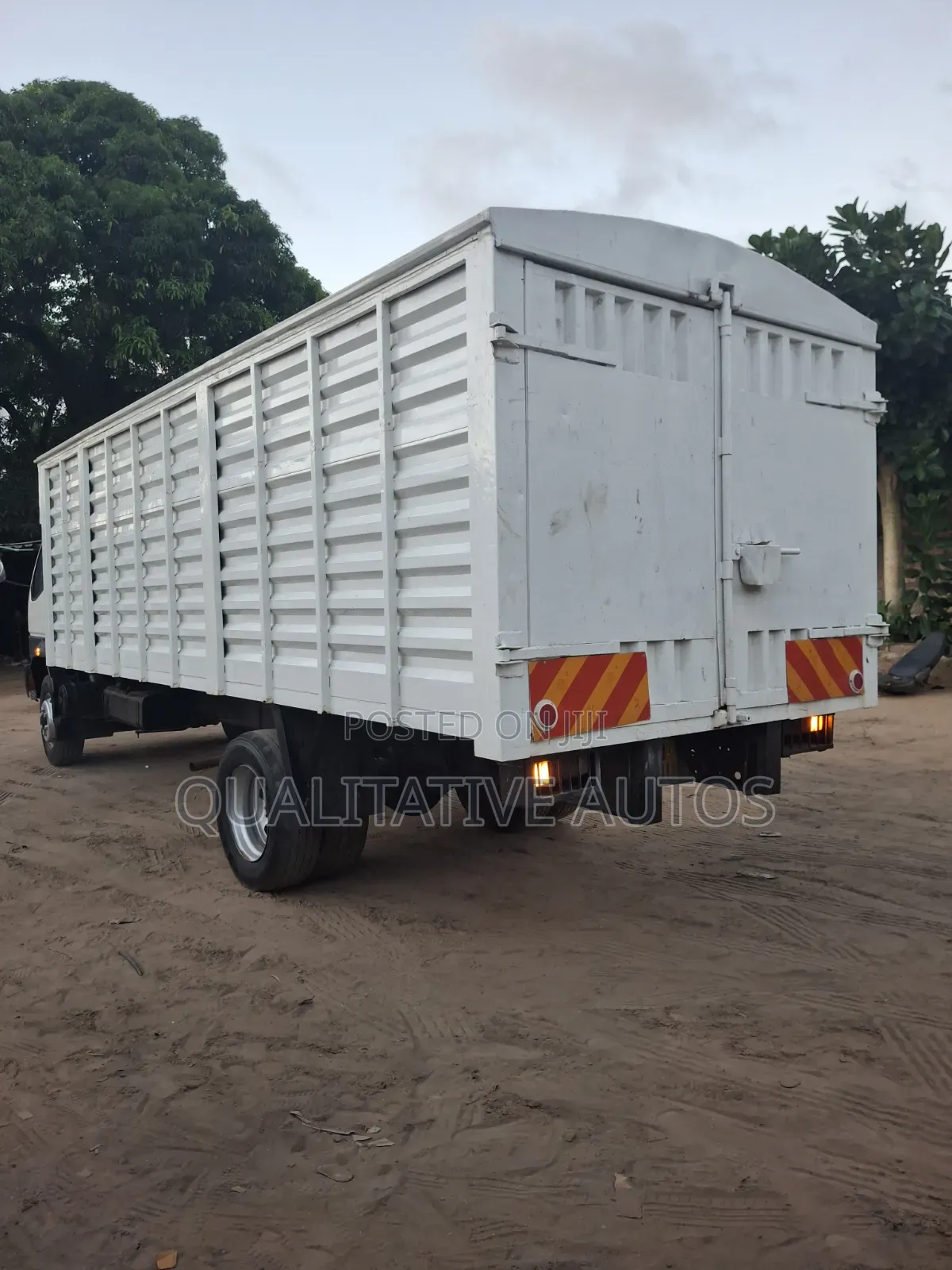 Mitsubishi Fh 2018 Clean