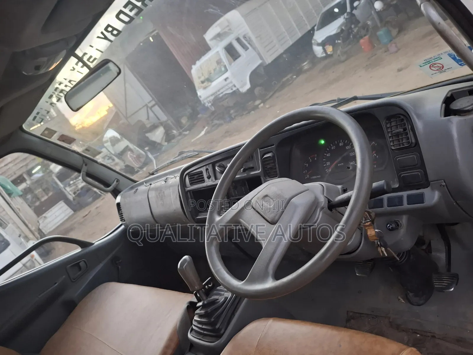 Mitsubishi Fh 2018 Clean