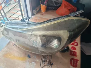 Subaru Impreza 2012 Headlights
