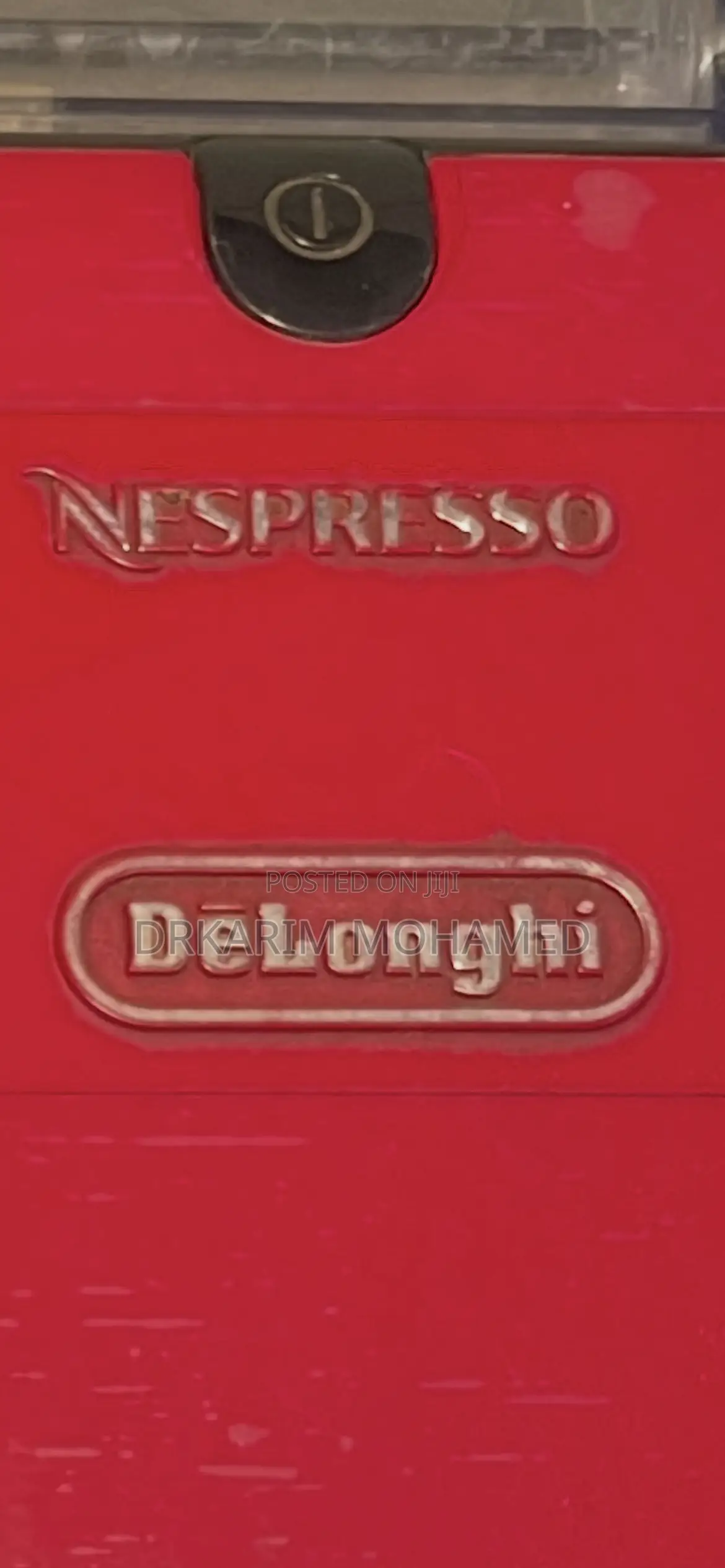 Nespresso-Delonghi. With Creamer Machine.