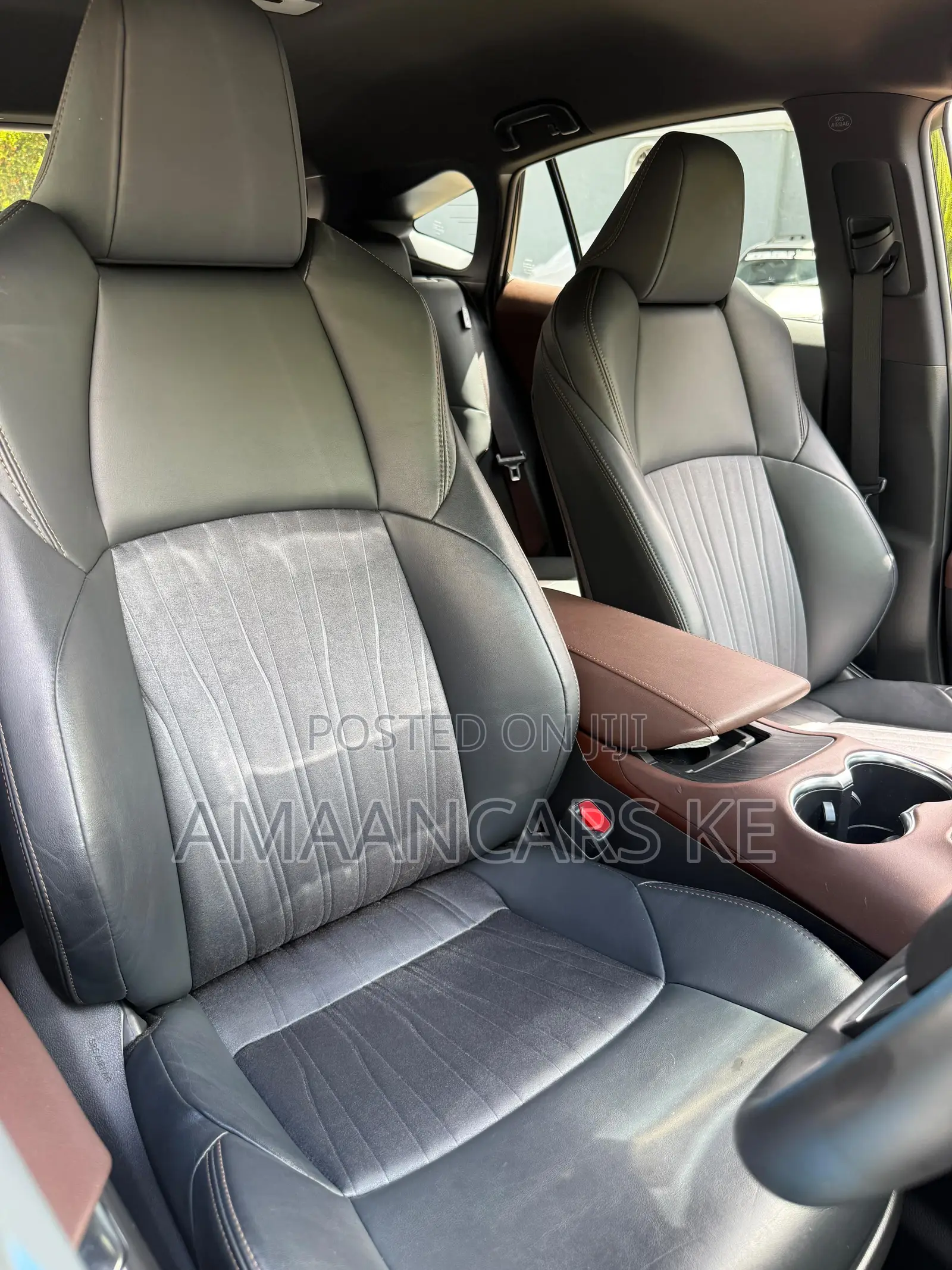 Toyota Harrier 2.0 2020 Black