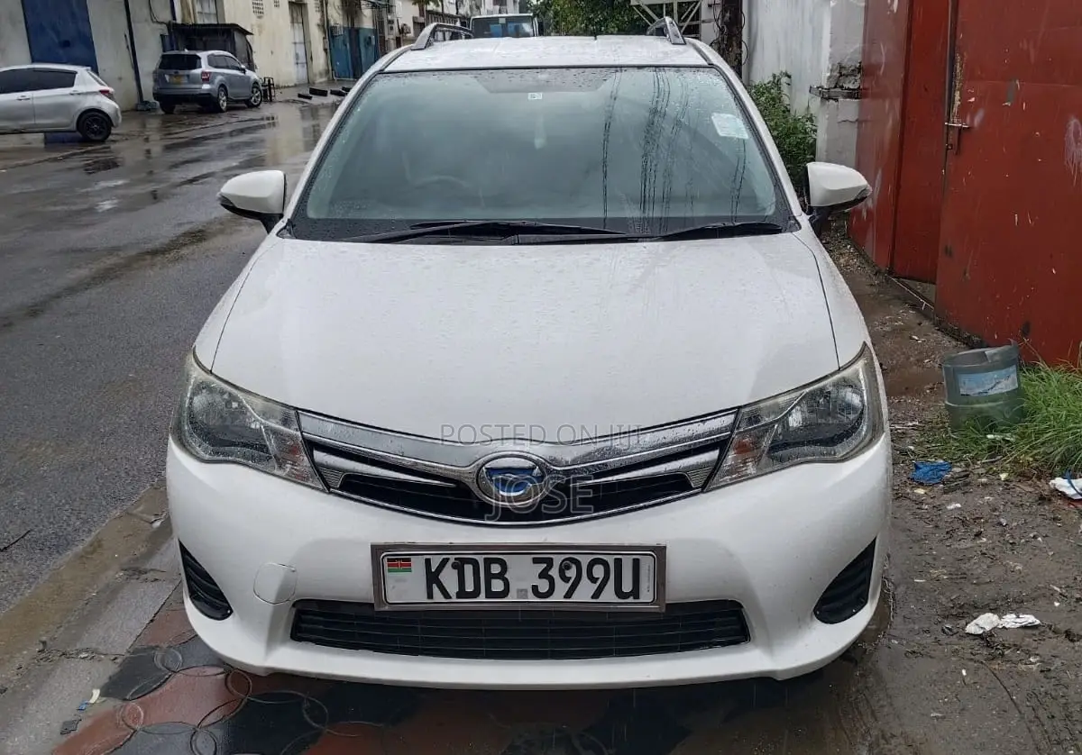 Toyota Corolla Fielder 2014 White
