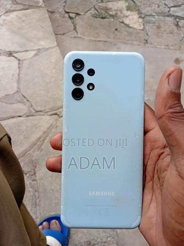 Samsung Galaxy A13 (SM-A137) 128 GB Blue