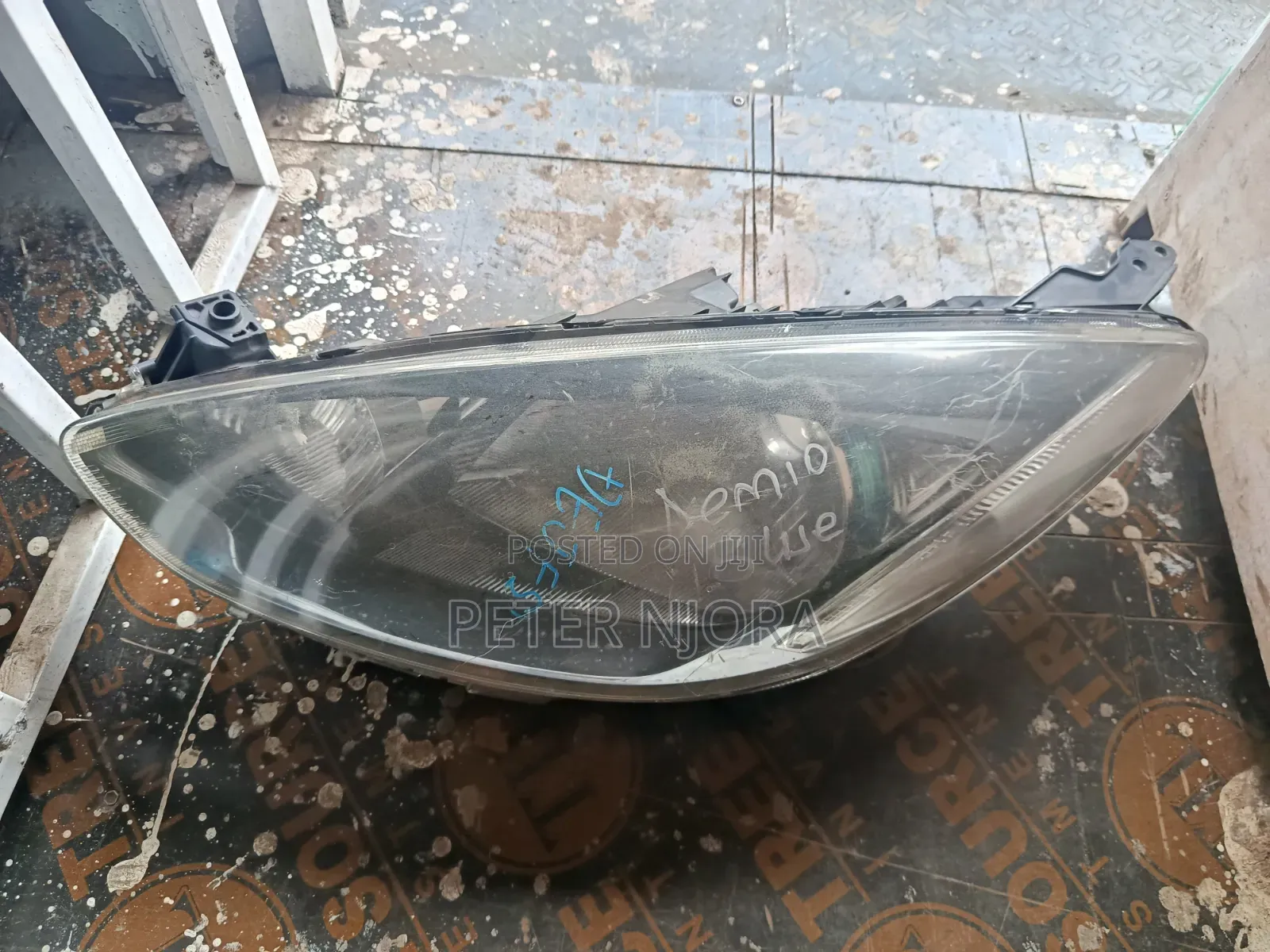 Demio 2012 Headlight