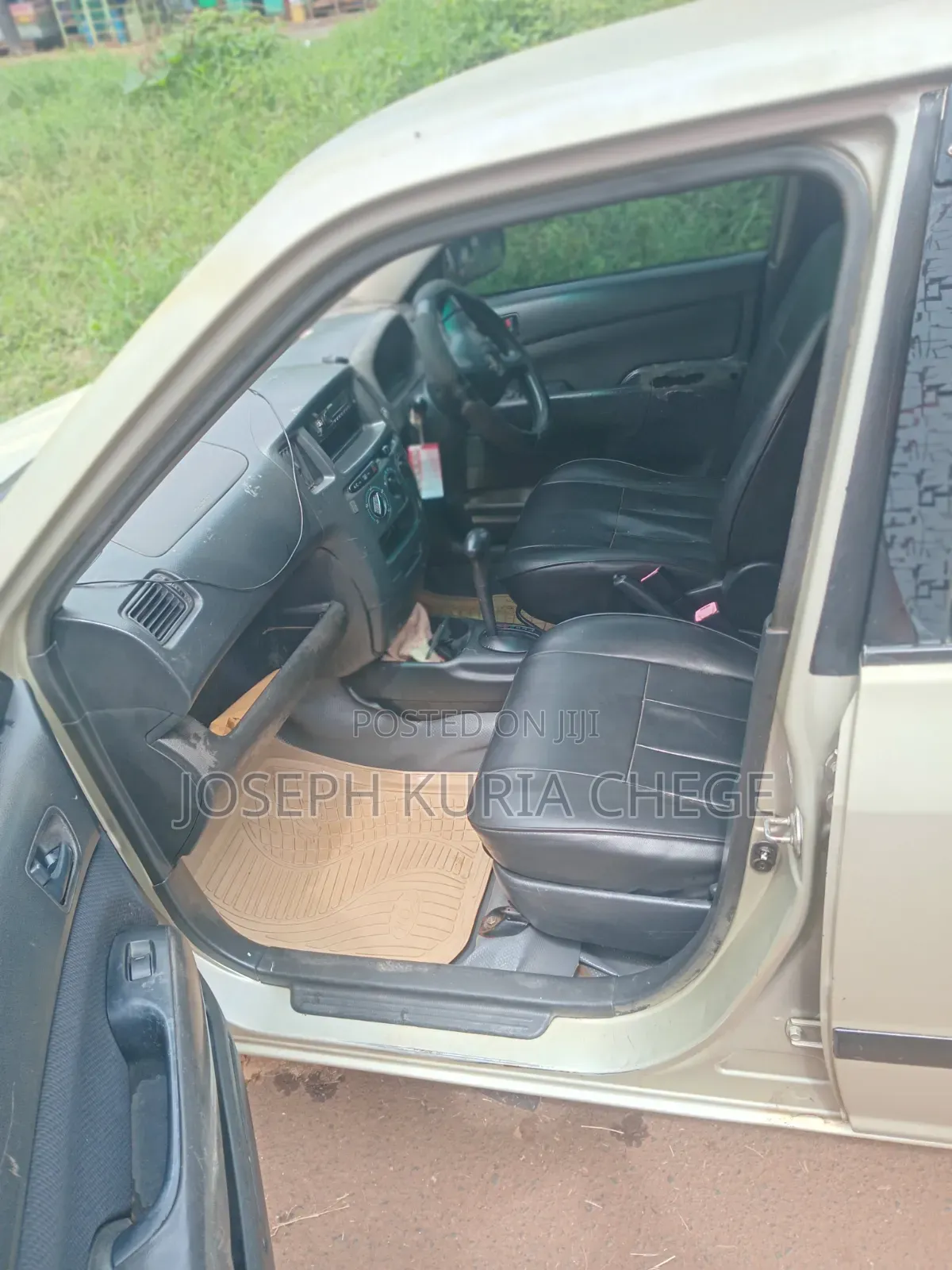 Toyota Succeed 2009 Gold