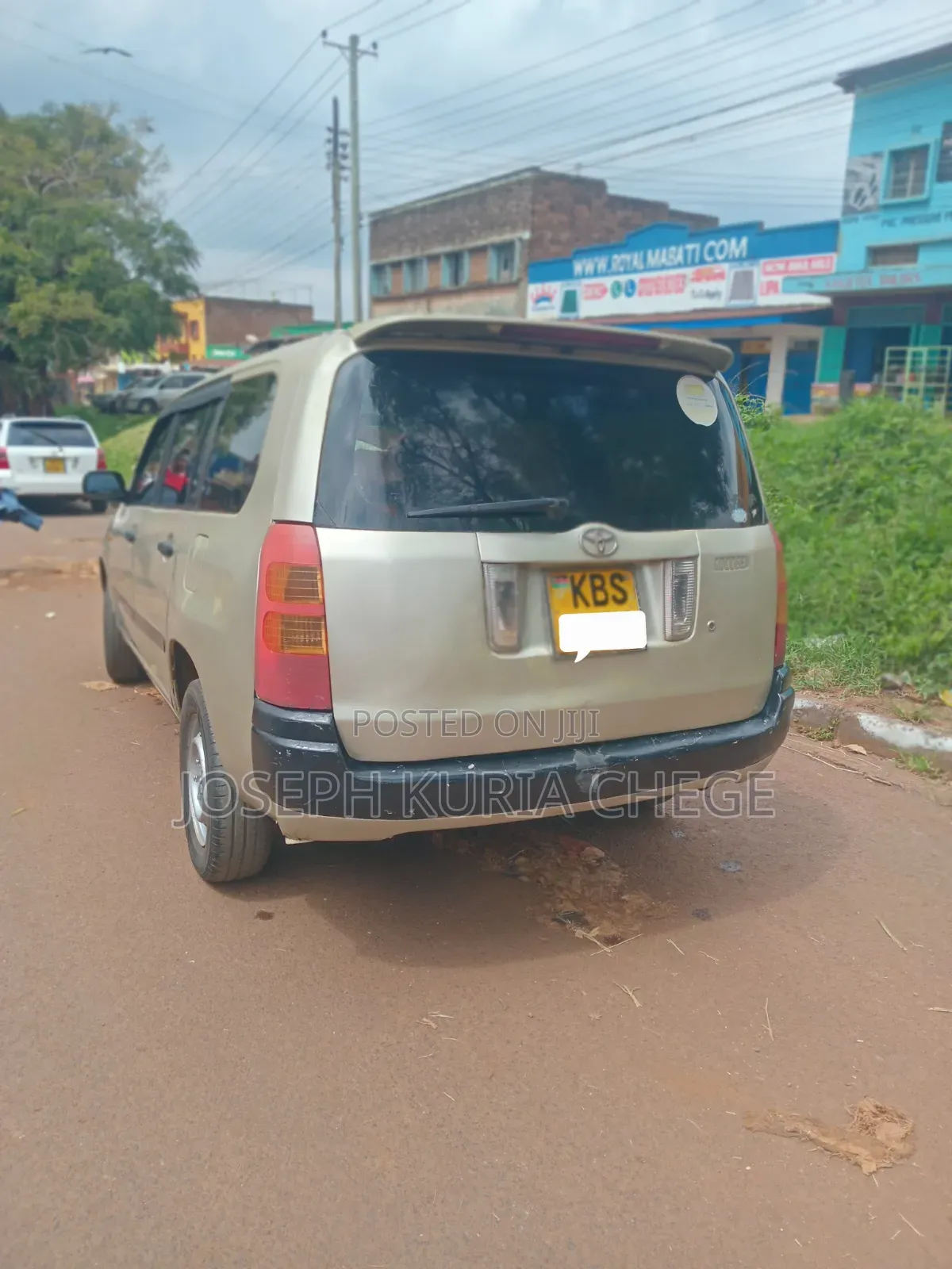 Toyota Succeed 2009 Gold
