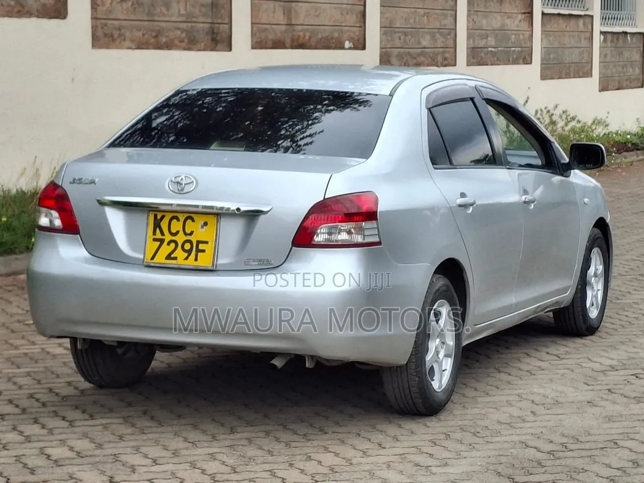 Toyota Belta 2008 Silver