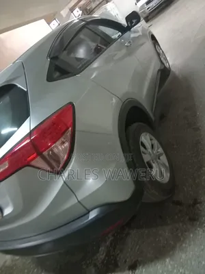 Honda Vezel 2016 Silver