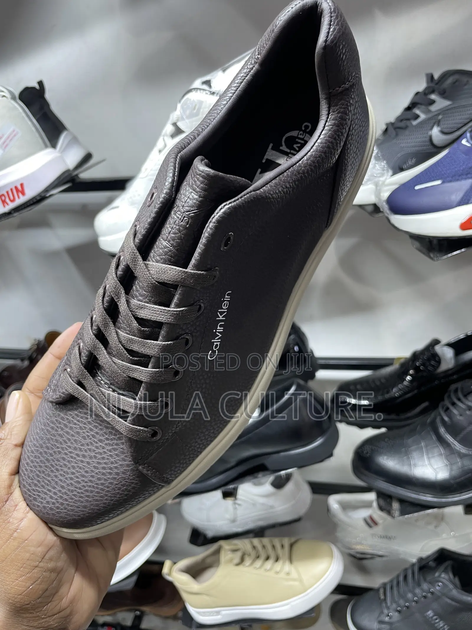 ( C K ) Calvin Klein Original Official Casual
