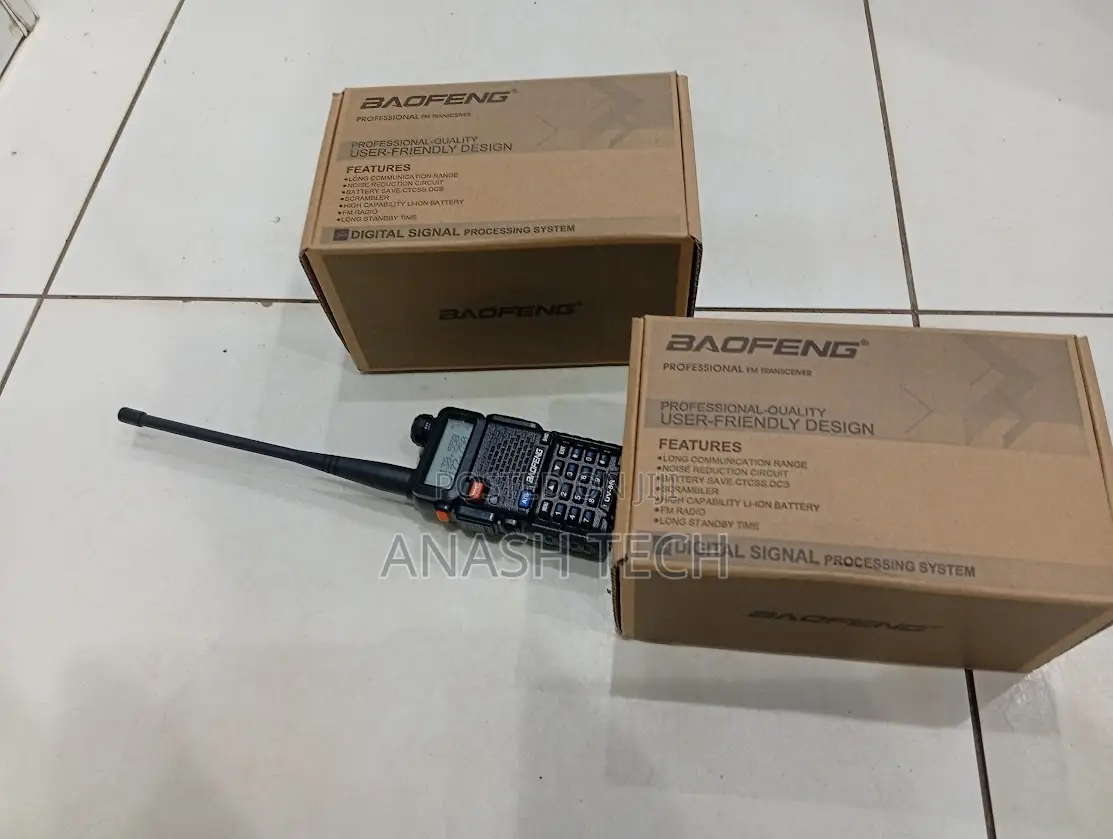 Baofeng Uv-5r One-Piece Walkie Talkie 5km Range